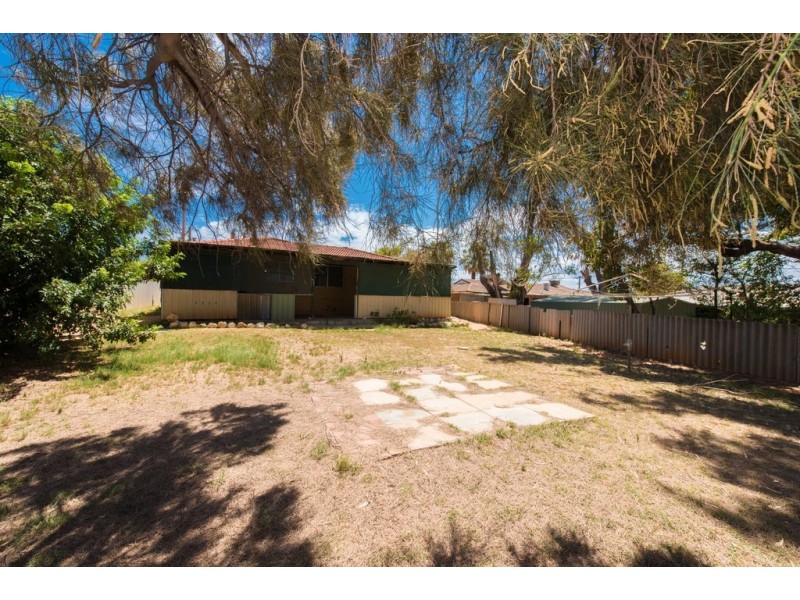 93 Riflerange Rd, Rangeway WA 6530