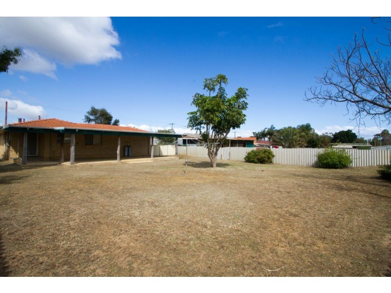 79 Chapman Valley Road, Waggrakine WA 6530
