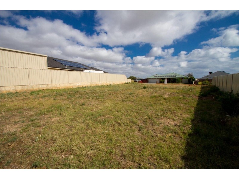 5 Spinnaker Way, Drummond Cove WA 6532