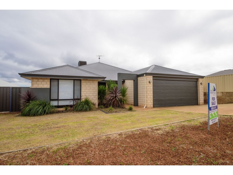 25 Viewpoint Mews, Drummond Cove WA 6532