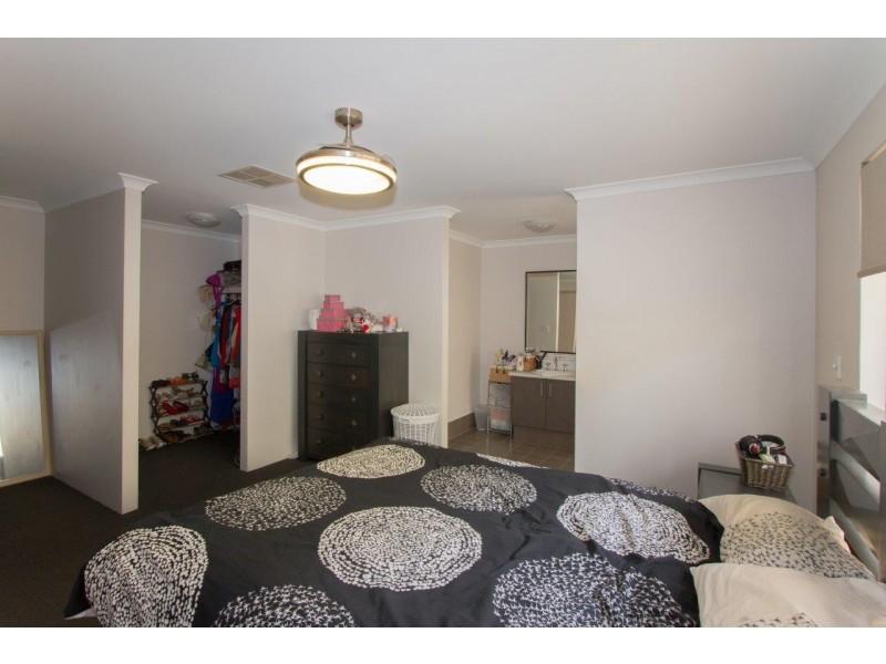 25 Viewpoint Mews, Drummond Cove WA 6532