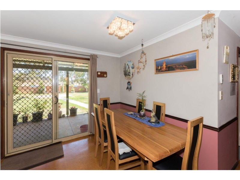 4 Philbey Road, Dongara WA 6525