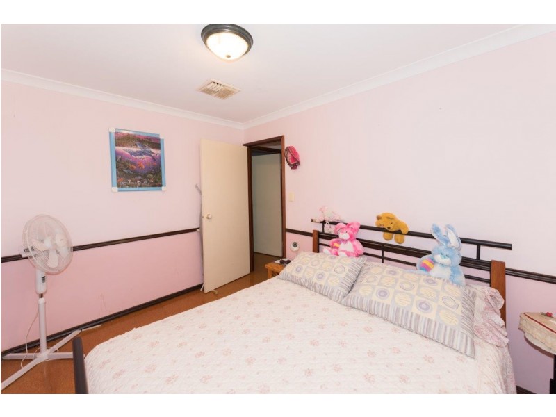 4 Philbey Road, Dongara WA 6525