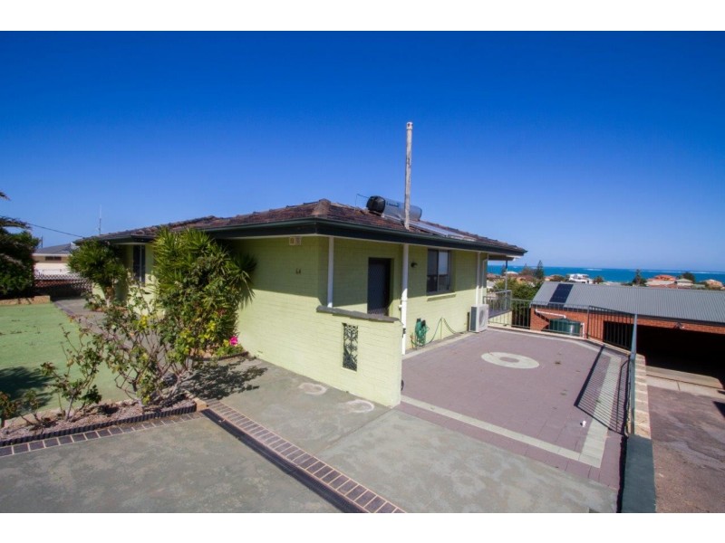 64 Bayview Street, Mount Tarcoola WA 6530