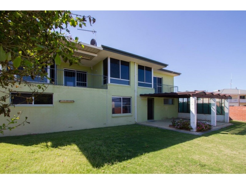 64 Bayview Street, Mount Tarcoola WA 6530