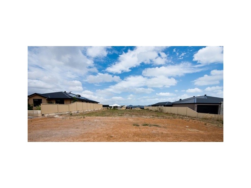 20 Coveside Way, Drummond Cove WA 6532