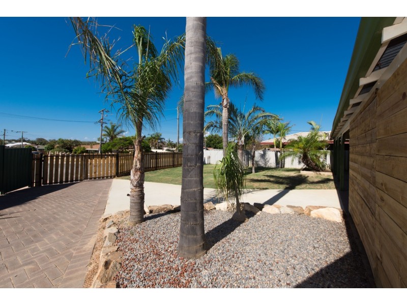 37 Clematis Crescent, Utakarra WA 6530