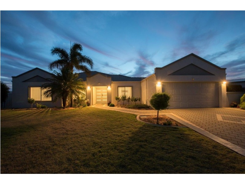 6 Shearwater Close, Wandina WA 6530