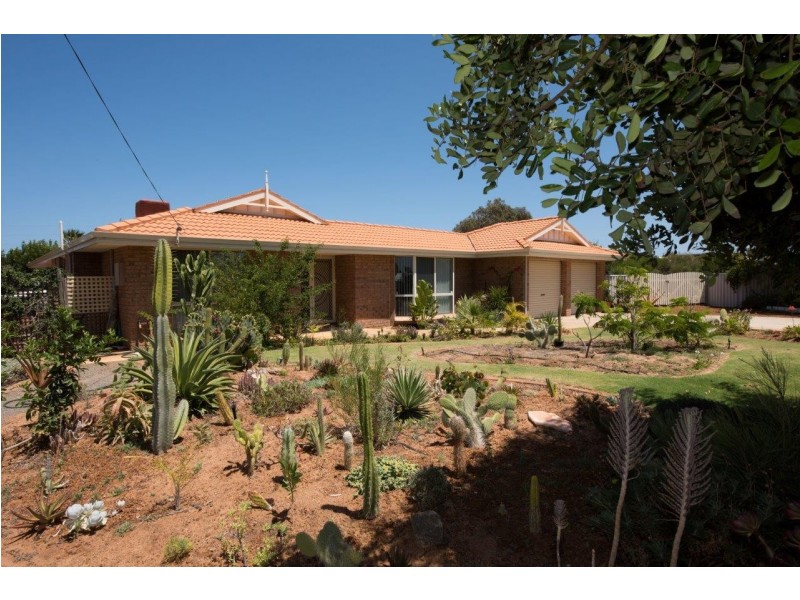 10 Waratah Court, Strathalbyn WA 6530