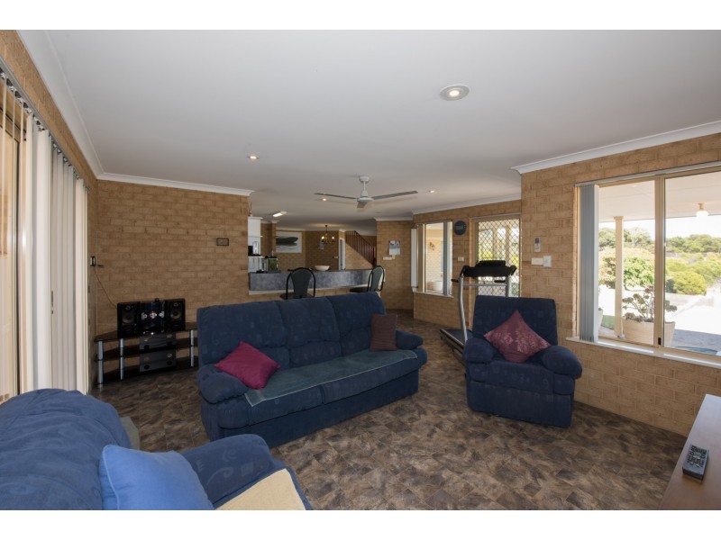 3 Seahaven View, Drummond Cove WA 6532
