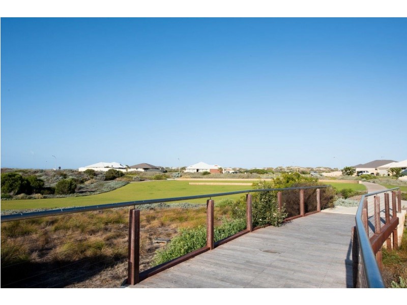 15 Swordfish Vista, Sunset Beach WA 6530