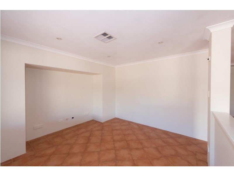 7 Bushby Close, Mount Tarcoola WA 6530