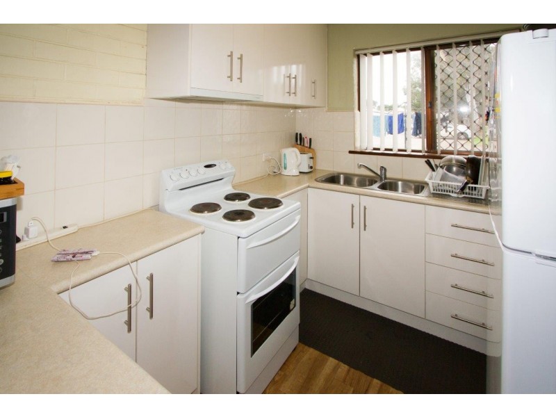 3/125 Railway Street, Bluff Point WA 6530