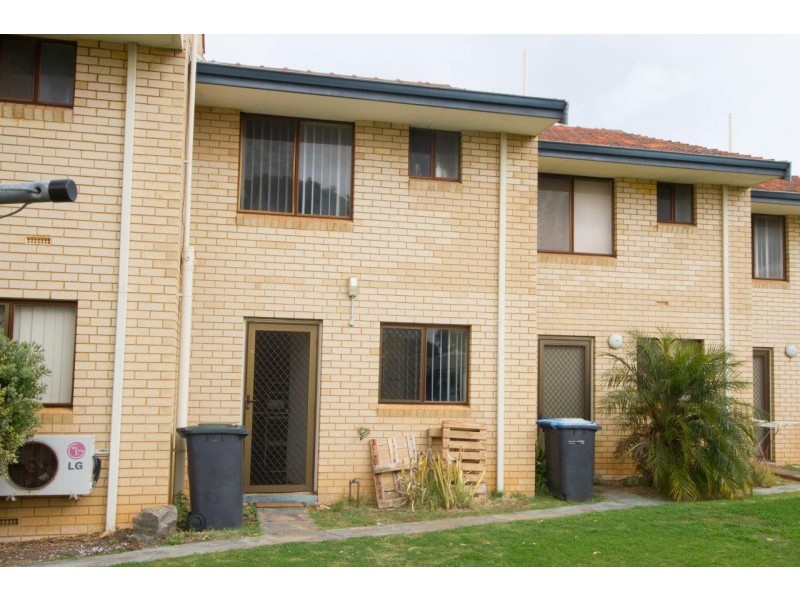 3/125 Railway Street, Bluff Point WA 6530