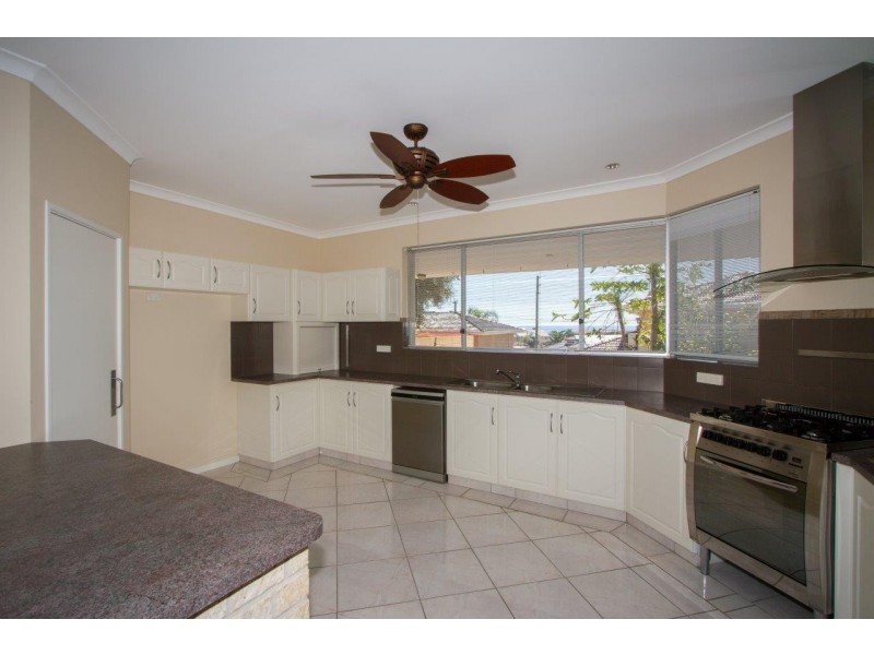 11 Gummer Avenue, Geraldton WA 6530