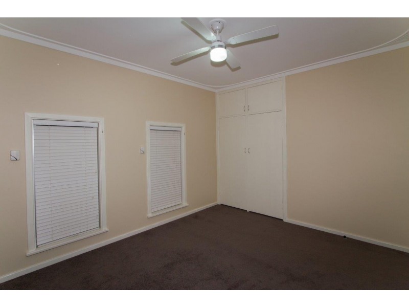 11 Gummer Avenue, Geraldton WA 6530