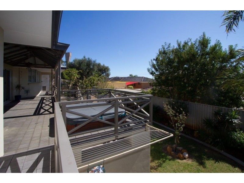 11 Gummer Avenue, Geraldton WA 6530