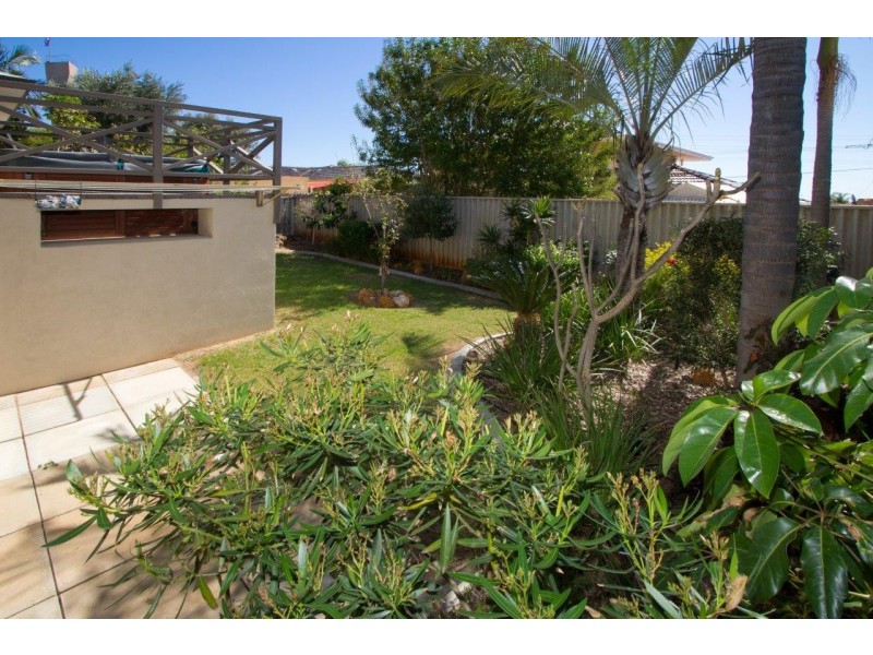 11 Gummer Avenue, Geraldton WA 6530