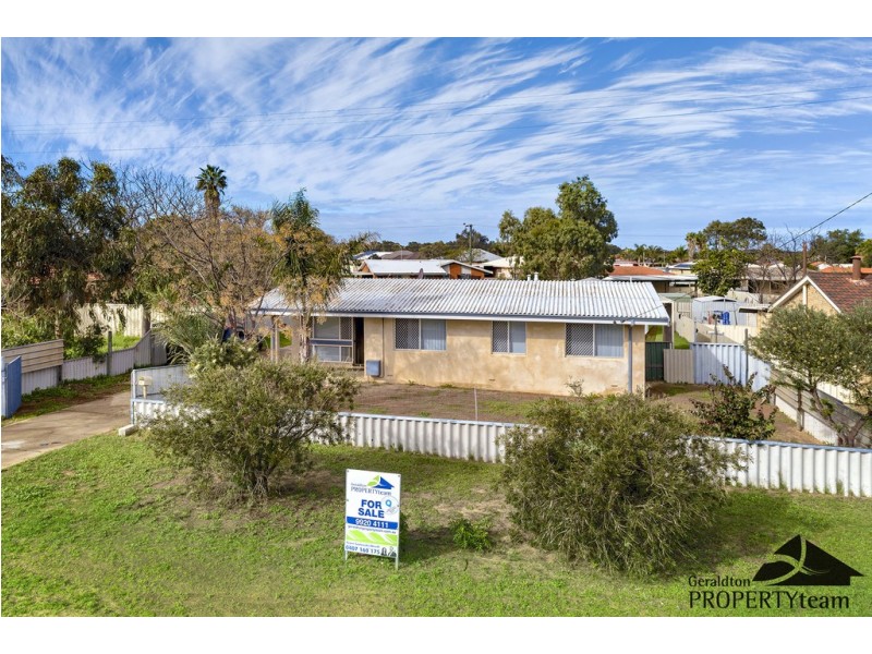 24 Adelaide Street, Waggrakine WA 6530