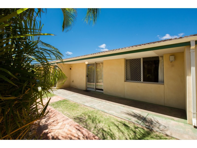 2 4-6 James Street, Geraldton WA 6530