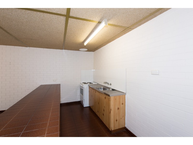 2 4-6 James Street, Geraldton WA 6530