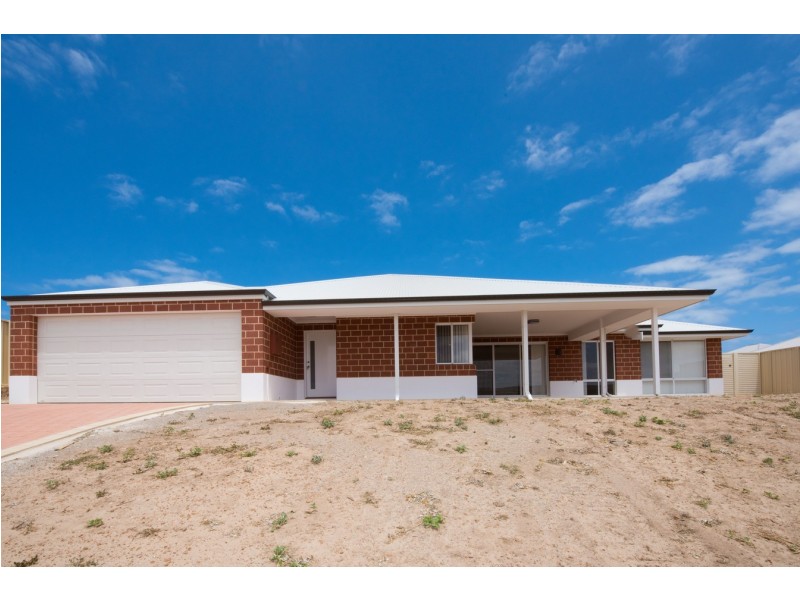 16 Pinnclea Heights, Drummond Cove WA 6532