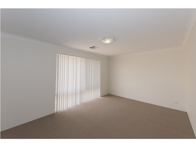 16 Pinnclea Heights, Drummond Cove WA 6532