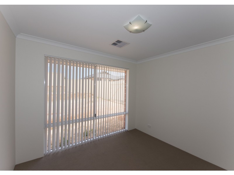 16 Pinnclea Heights, Drummond Cove WA 6532