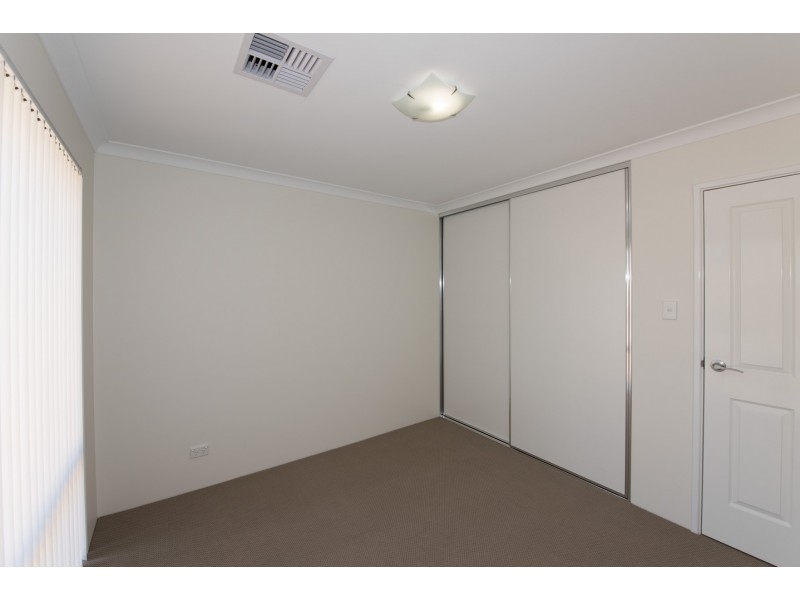 16 Pinnclea Heights, Drummond Cove WA 6532