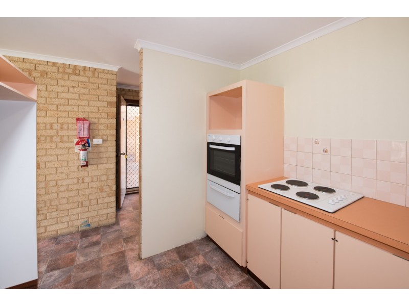 13/239 Willcock Drive, Mahomets Flats WA 6530