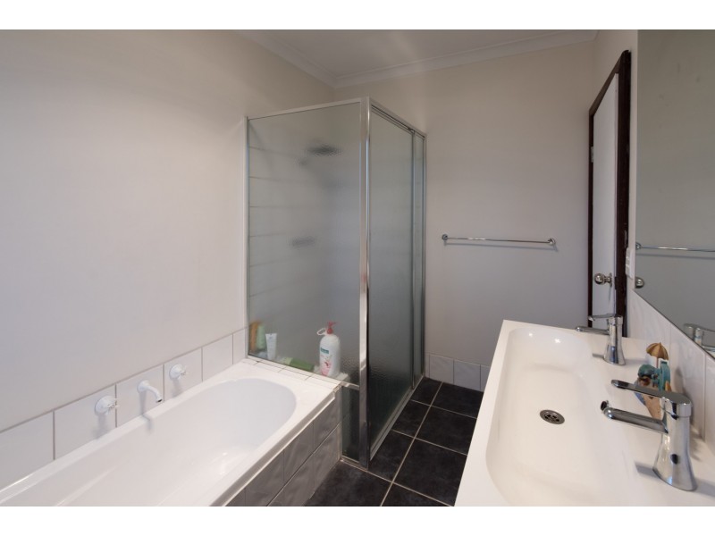 3 Scott Road, Rangeway WA 6530