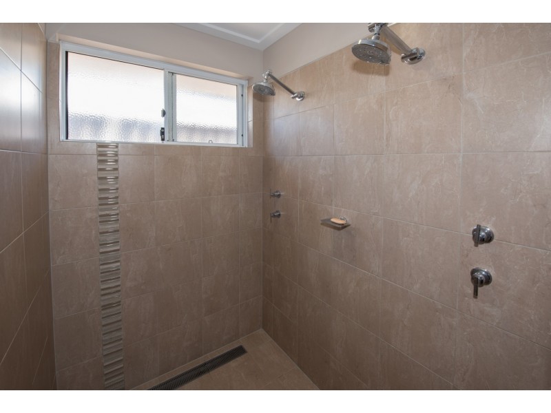 12 Wave Crest Circle, Drummond Cove WA 6532