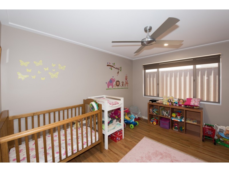 12 Wave Crest Circle, Drummond Cove WA 6532