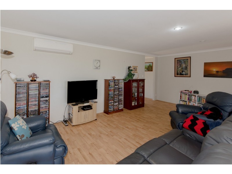 31 Wahn Avenue, Waggrakine WA 6530