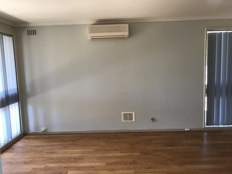 24 Adelaide Street, Waggrakine WA 6530