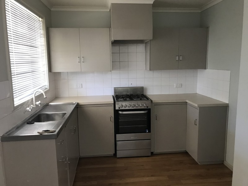 24 Adelaide Street, Waggrakine WA 6530