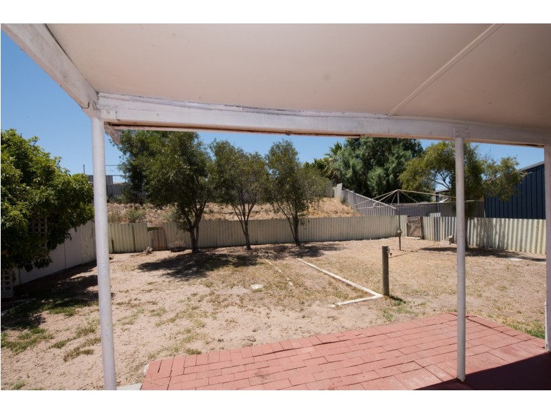 4 Albert Street, Geraldton WA 6530