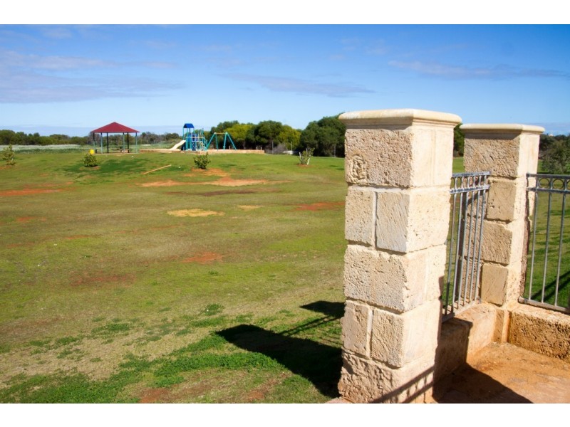 9 Brockagh Drive, Utakarra WA 6530