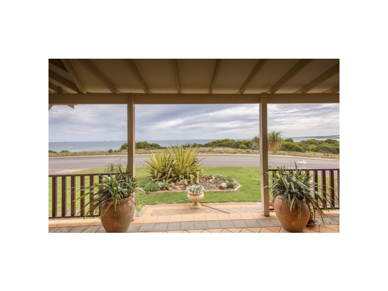 125 Whitehill Road, Drummond Cove WA 6532