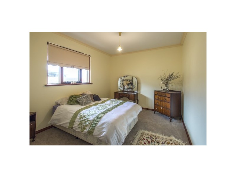 125 Whitehill Road, Drummond Cove WA 6532