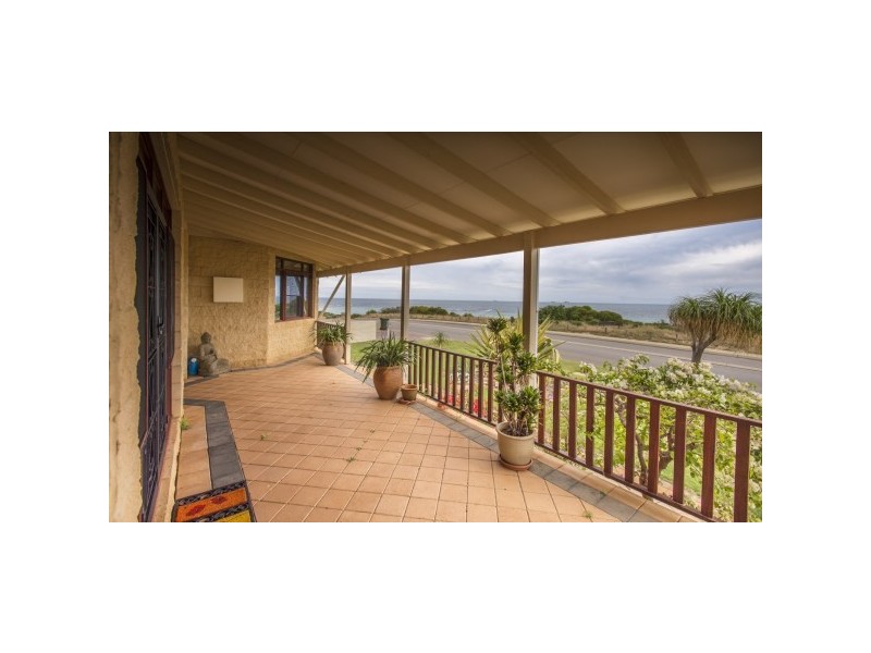 125 Whitehill Road, Drummond Cove WA 6532