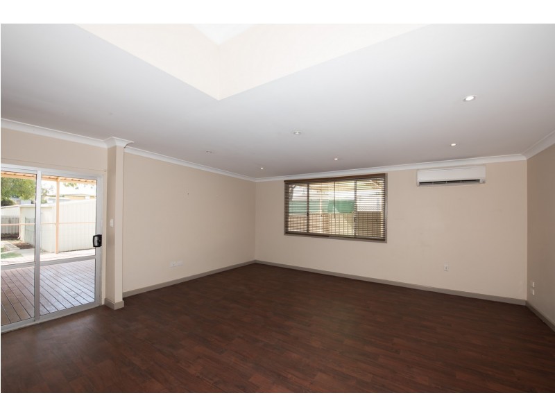 8 William Street, Geraldton WA 6530