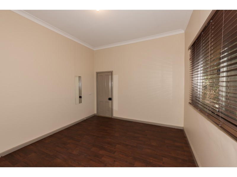 8 William Street, Geraldton WA 6530