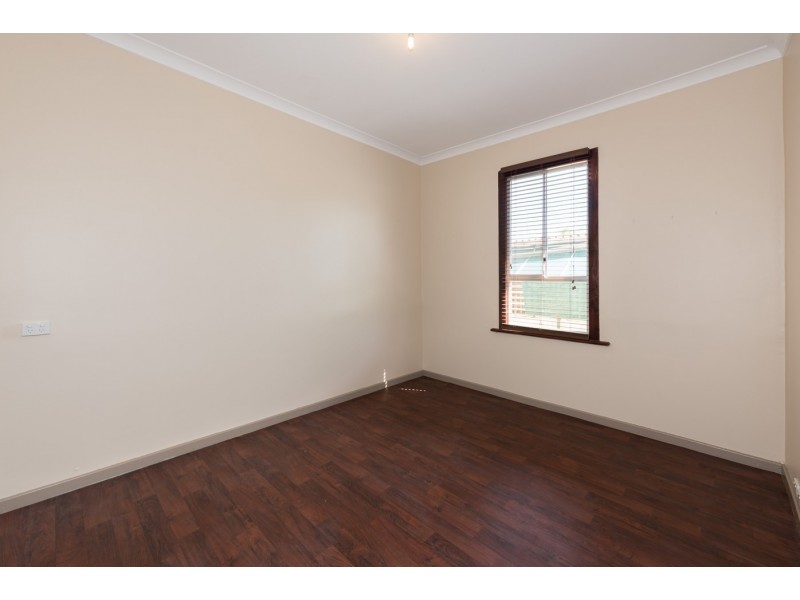 8 William Street, Geraldton WA 6530