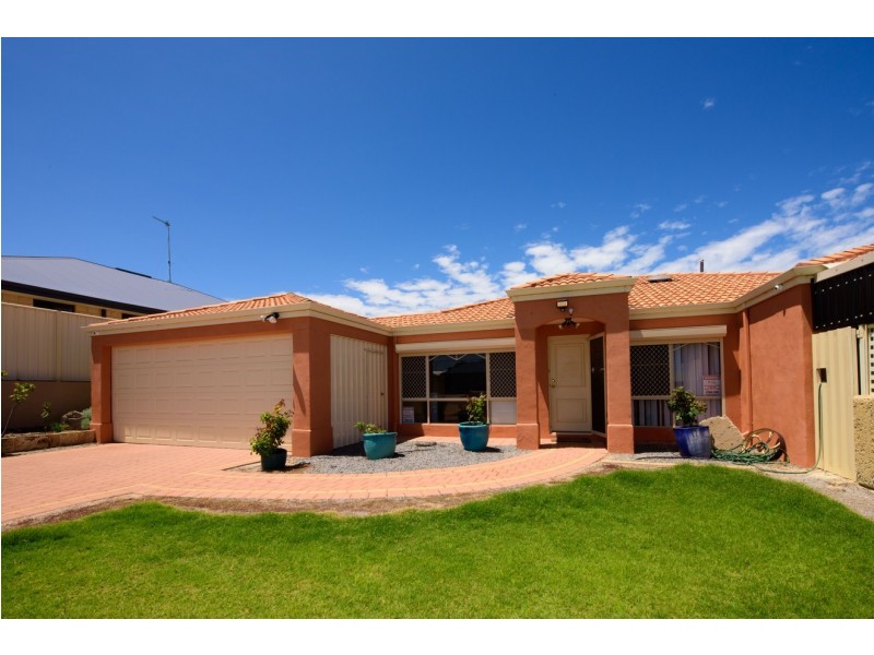 7 Mitchell Heights, Dongara WA 6525