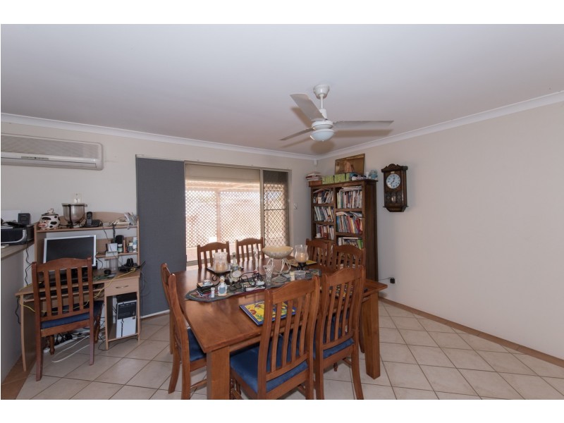 7 Mitchell Heights, Dongara WA 6525