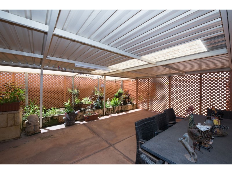 7 Mitchell Heights, Dongara WA 6525