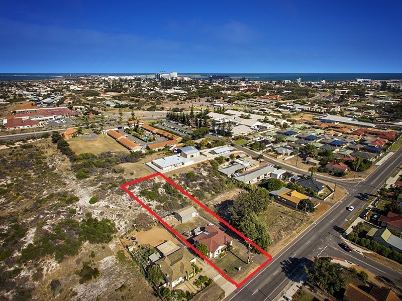 230 Durlacher Street, Geraldton WA 6530
