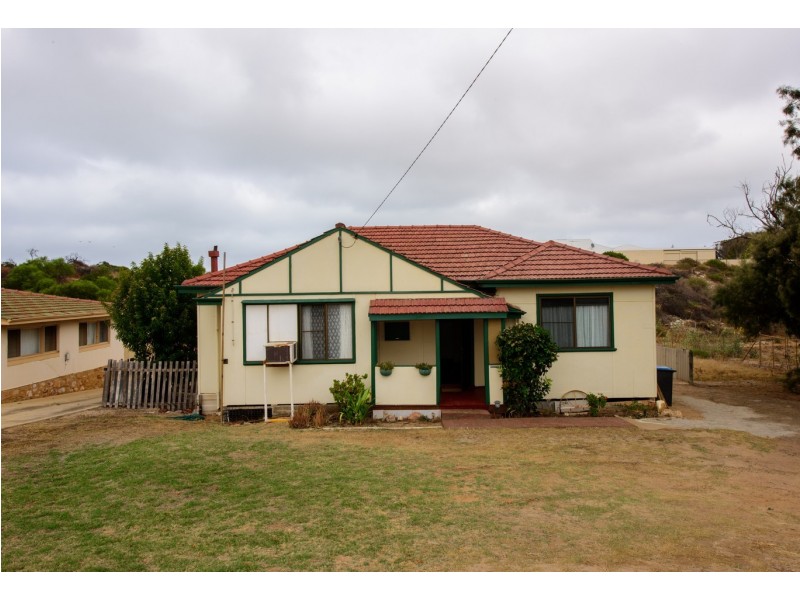 230 Durlacher Street, Geraldton WA 6530
