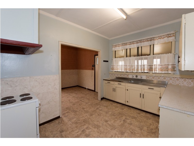 230 Durlacher Street, Geraldton WA 6530